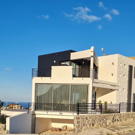 Superior Villa Between The Mountain And The Sea 4+1 Agios Epiktitos 外观 照片